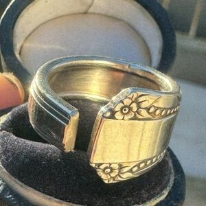 Vintage solid sterling silver SPOON ring!! Amazing!!!!!